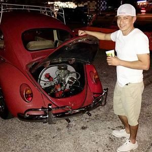 Meet your Posher, Sandro